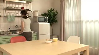 Japanese Mature Lesbian Battle
