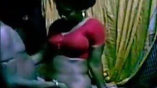 Village married Bhabi fuck in red saree